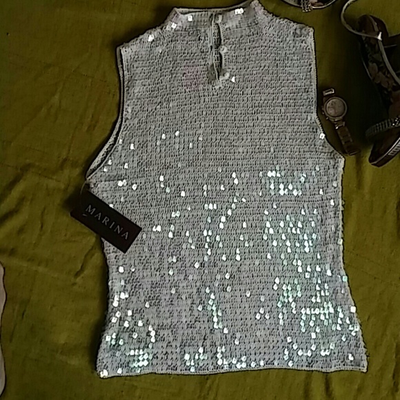 COPY - Marina crochet sequin shimmer top - Picture 4 of 4